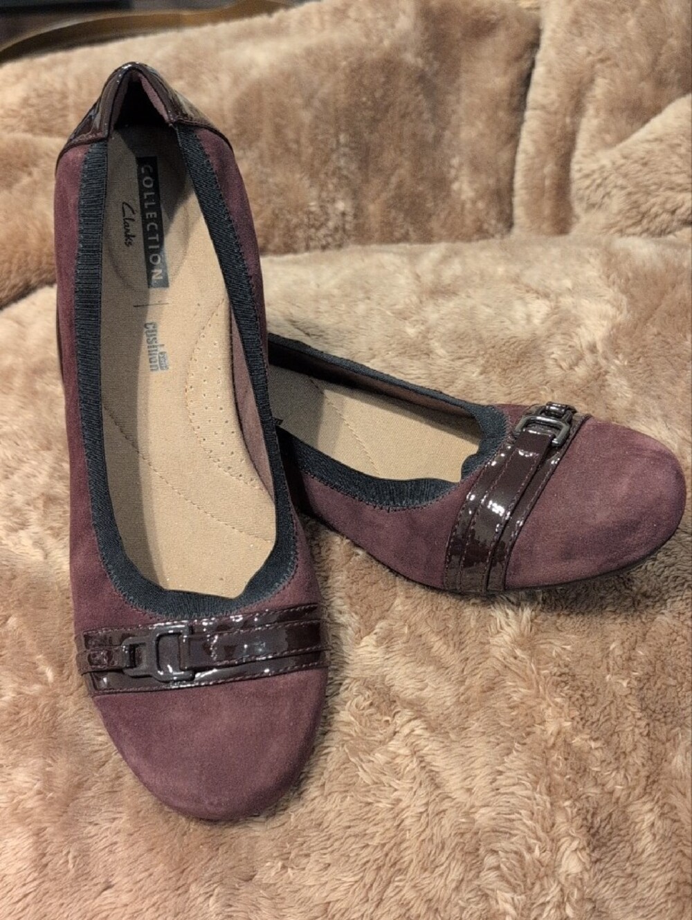 Clarks Women's Plum Suede Ballet Flats with Patent Trim - Picture 4 of 7